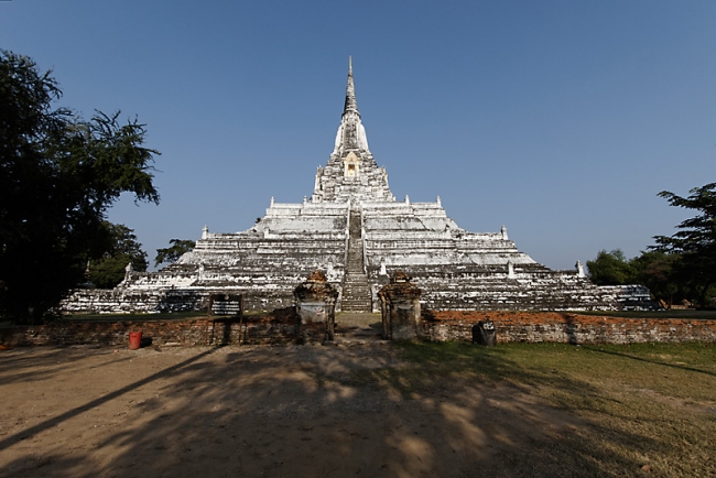 Wat Phu Khao Thong-027